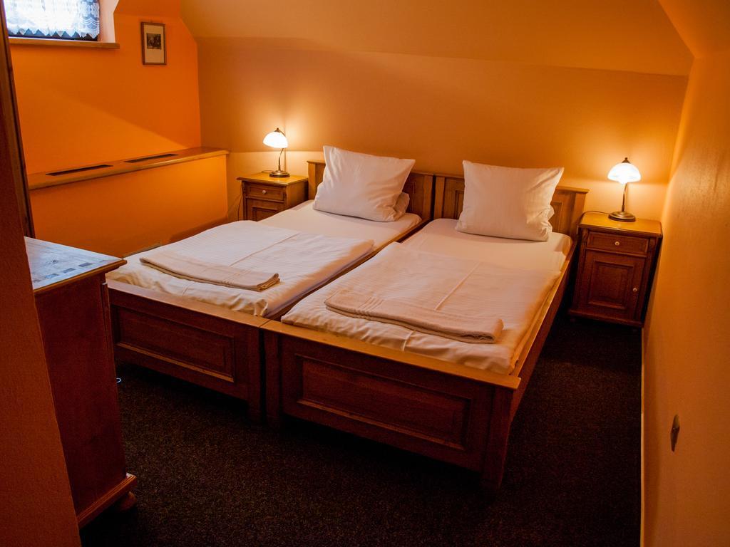 Hotel A Restaurace U Hrncire Kutná Hora Værelse billede
